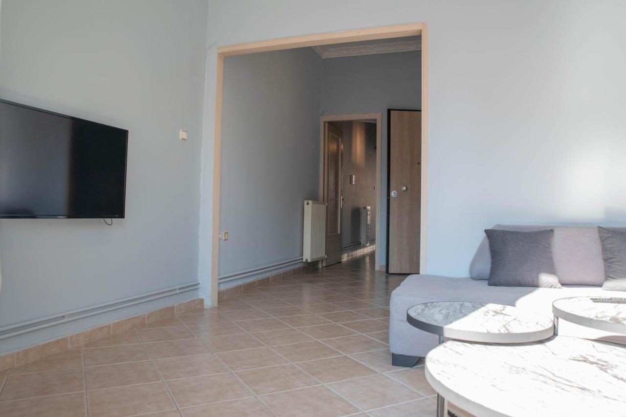 Nikea Apartment Near Piraeus Port And Metro St II Exteriör bild